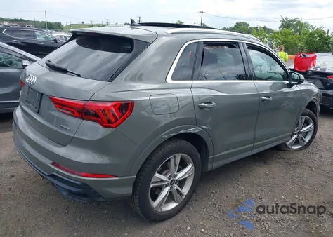 2021 Audi Q3 Premium 45 Tfsi S Line Quattro Tiptronic z USA, uszkodzony, nr VIN WA1DECF31M1054875
